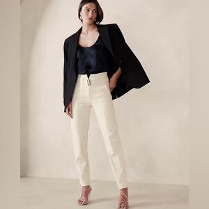 Banana republic size 8 Women's refined utility Pants never worn. Nw/o tags.